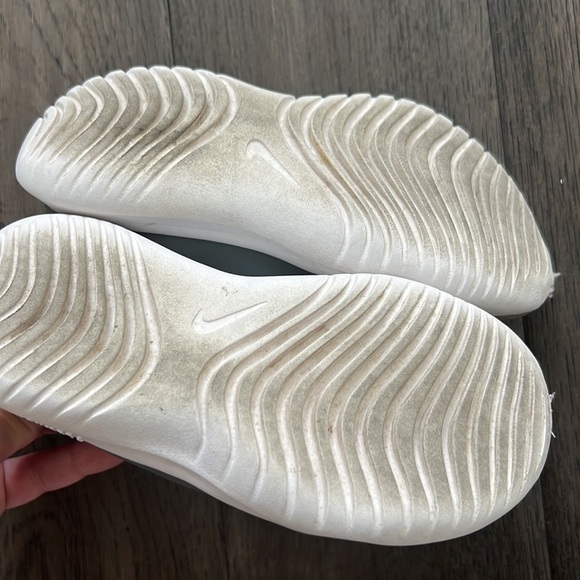 Toddler girl flex runner Nike sneakers - Picture 7 of 12